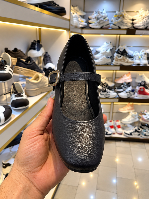 کفش کلاسیک مدل بالرین